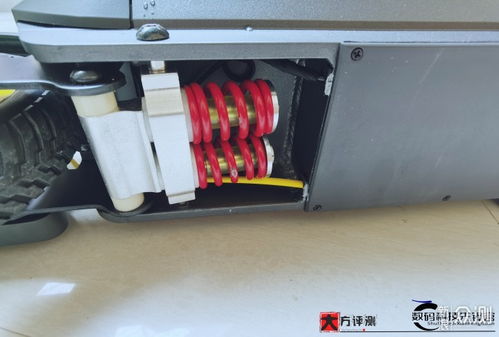 探夢者L1 Pro智能電動(dòng)滑板車 引領(lǐng)智慧出行的代步新裝備